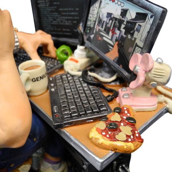 Computer specialist - Image 2