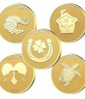Collection of 5 gold coins for pie with luck