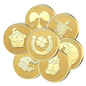 Collection of 7 gold coins for a fortune cookie
