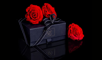 ЖЕНИТЕ И ЦВЕТЯТА